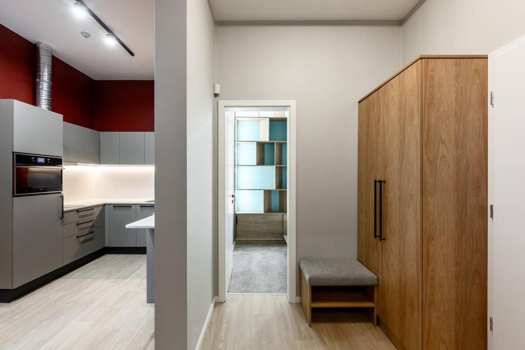 Apartment A50-designer No 1 *